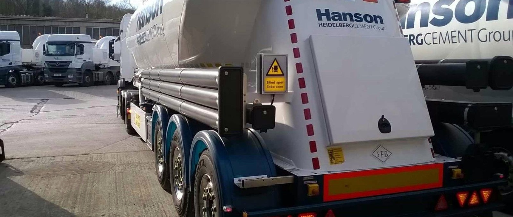 Hanson Cement lorry fitted with blind spot safety system